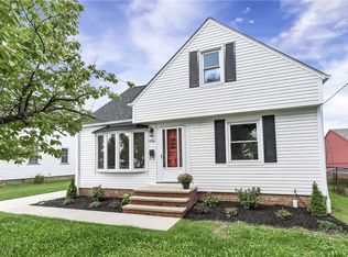 4700 Summer Ln, Brooklyn, OH 44144