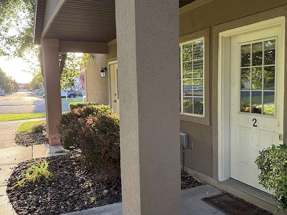 3rd image of 2 Somerset Pl