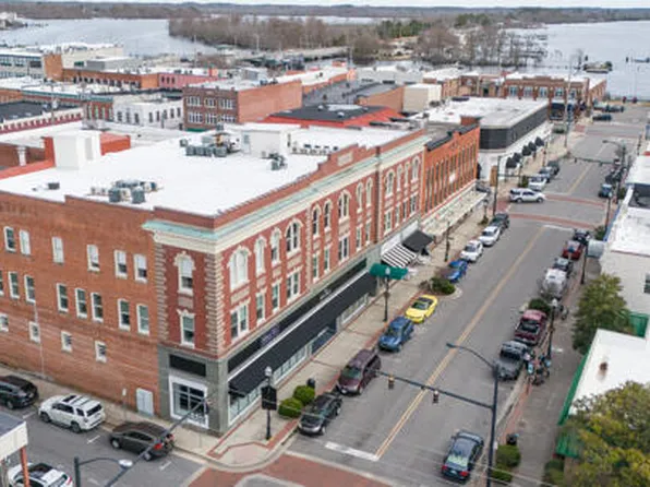 508 E Main St #304, Elizabeth City, NC 27909
