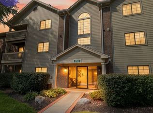 8720 Yardley Ct APT 205, Indianapolis, IN