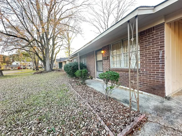 9080 Hawthorne Dr, Shreveport, LA 71118