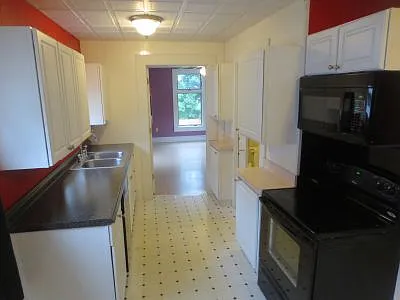 27 Dillingham St — Photo 7
