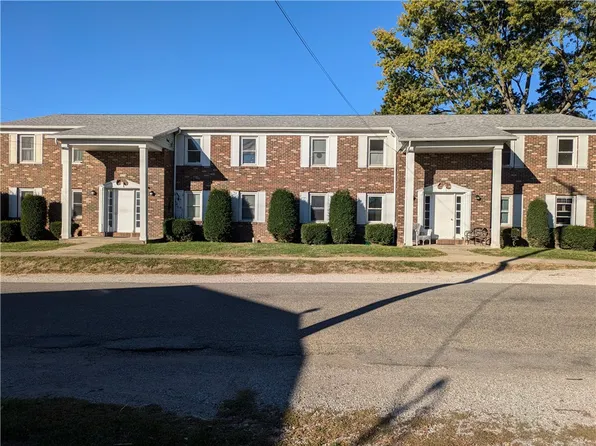 625 S Austin St, Paris, IL 61944