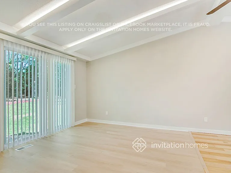 108 N Corncrib Ct — Photo 10