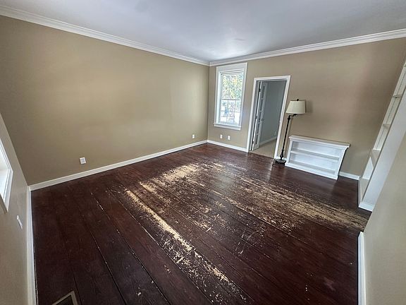 2nd image of 70 E Buckeye St