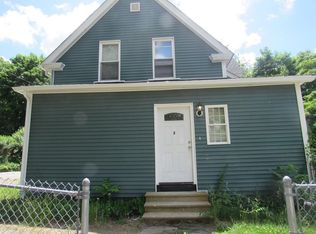 58 Clover St #1, Worcester, MA 01603