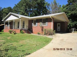 865 Maple Dr, Riverdale, GA 30274