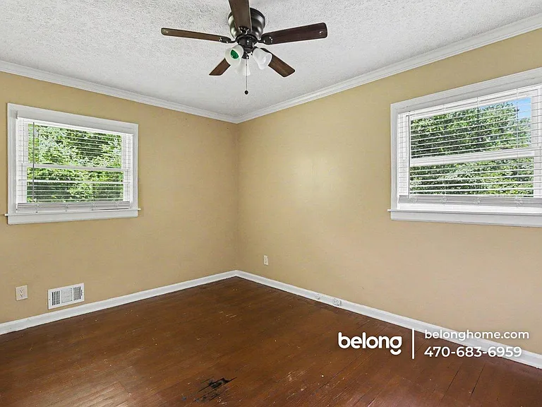 3126 Wesley Chapel Rd — Photo 10