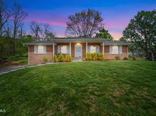 7357 White Pine Cir, Bristol, VA 24202