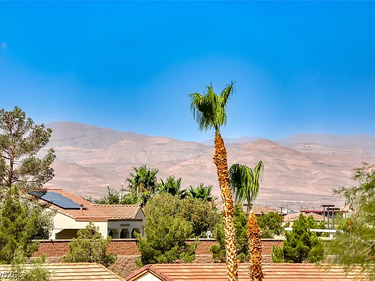 2343 Schaeffer Hills Dr — Photo 42