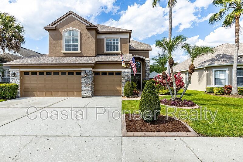 1st image of 9524 Greenpointe Dr