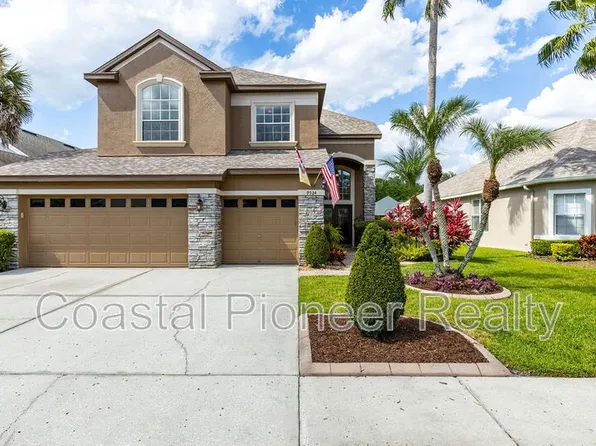 9524 Greenpointe Dr, Tampa, FL 33626