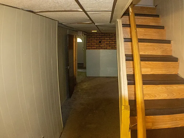 2814 Shawhan Ave — Photo 9