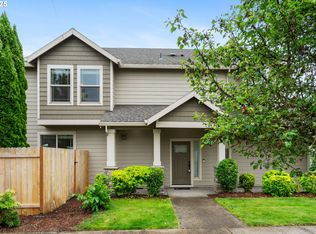 19144 Gentry Highlands Ln, Oregon City, OR 97045