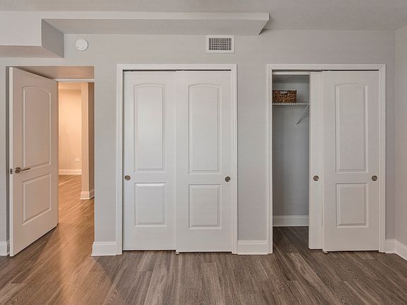 4th image of 227 S Armenia Ave #11