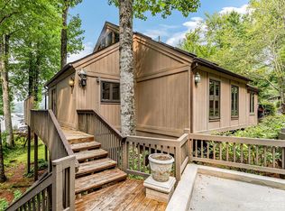 35 Toxaway Landing Dr #5, Lake Toxaway, NC 28747