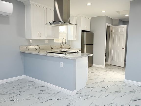 3rd image of 1 Claretta Ave
