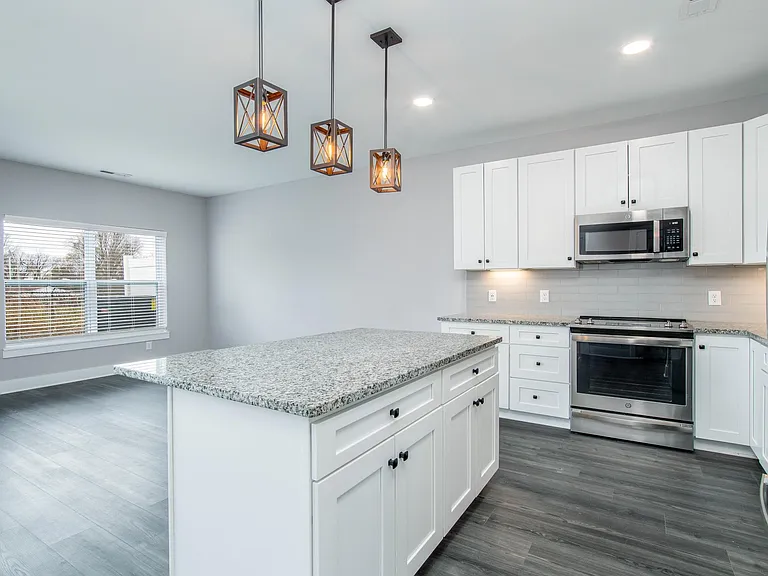 463 Columbus Ave — Photo 47