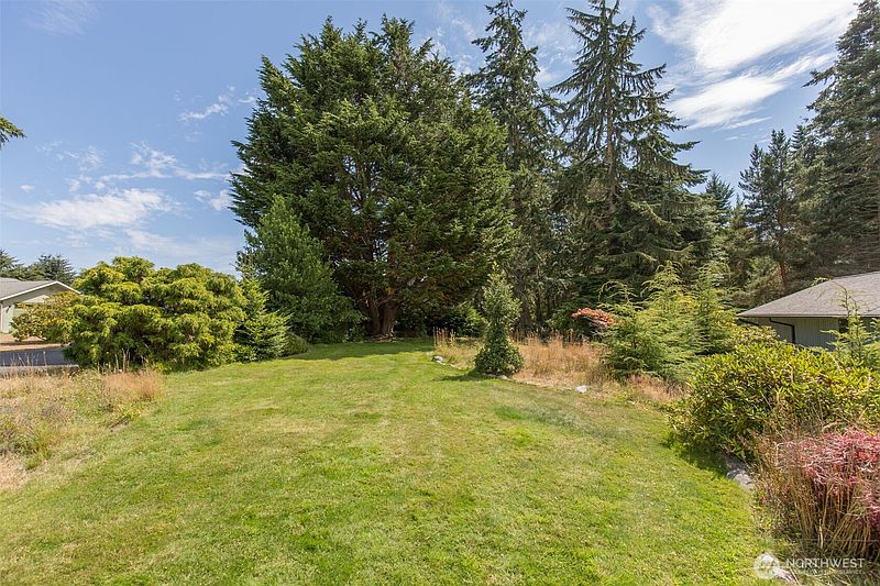 2nd image of 280 Cline Road