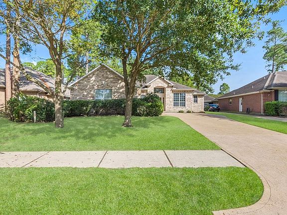 4th image of 18314 Camellia Estates Ln