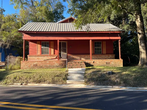 719 E Elm St, Prichard, AL 36610