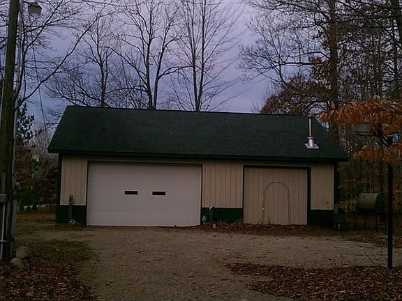 2nd image of 64901 16th Ave