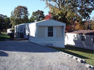 238 Fernland Ln, Reeds Spring, MO 65737