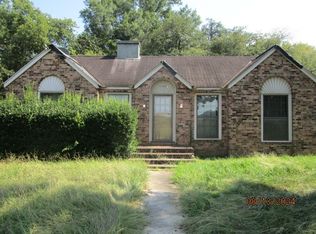 1009 E Carrol St, Coushatta, LA 71019