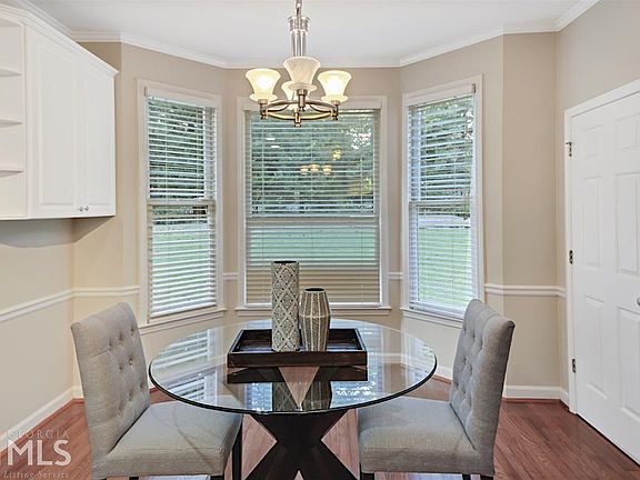 4th image of 450 Chandler Pond Dr #107
