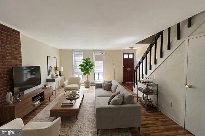 2 bed, 1.5 bath, 975 sqft, $1,995 — Photo 4