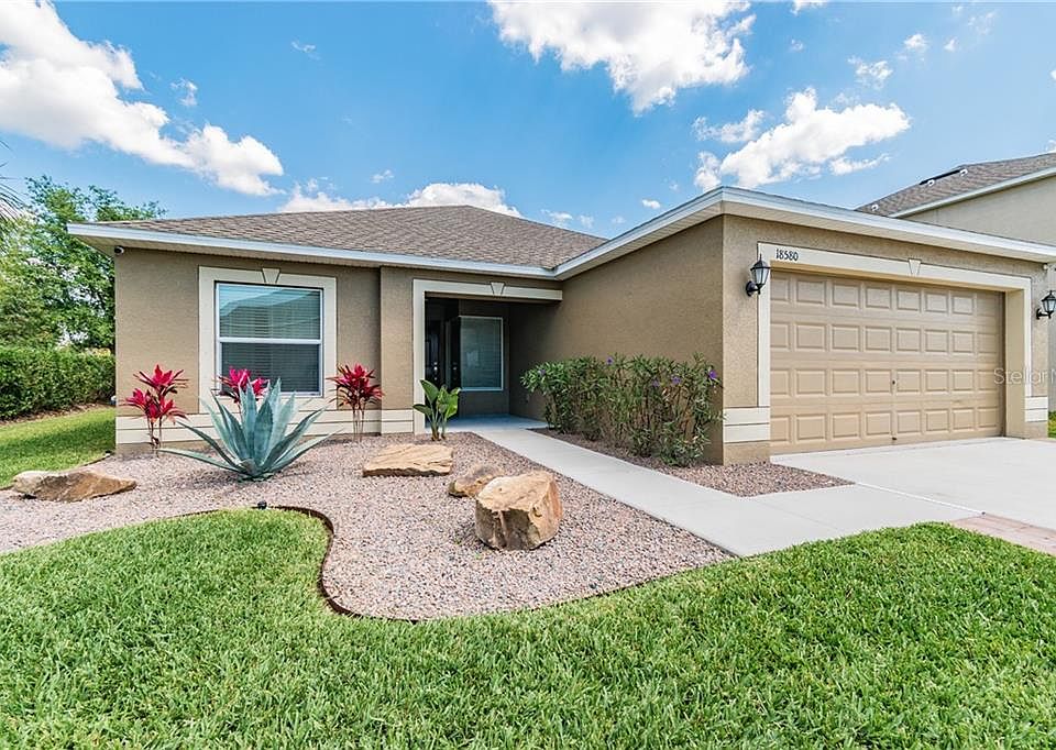 1st image of 18580 Dobson Dr