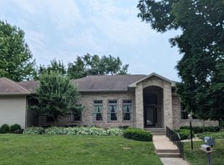 465 Emerson St, Neenah, WI 54956