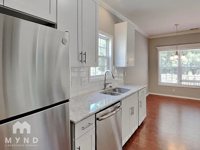 5821 Wynmore Rd — Photo 9
