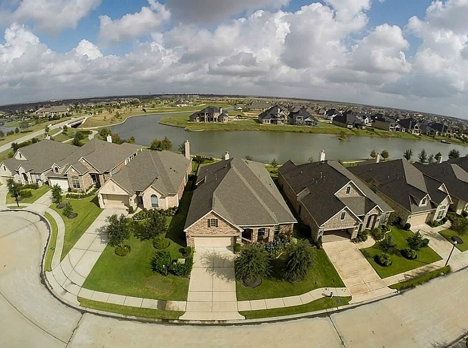1st image of 19310 W Cibolo Creek Ct
