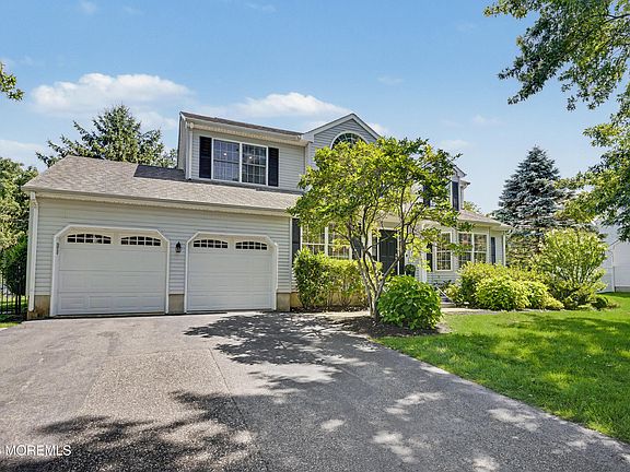 5th image of 1149 Aster Drive