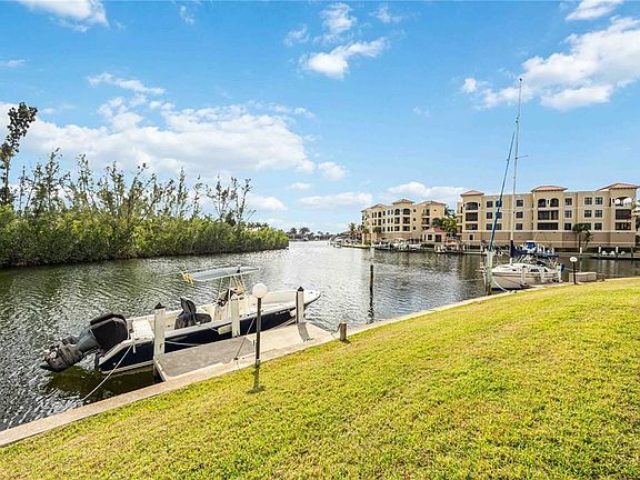 3rd image of 3256 White Ibis Ct APT 324