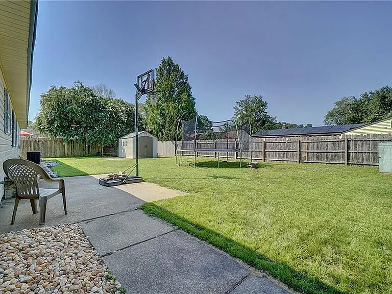1434 Poinsetta Arch — Photo 18