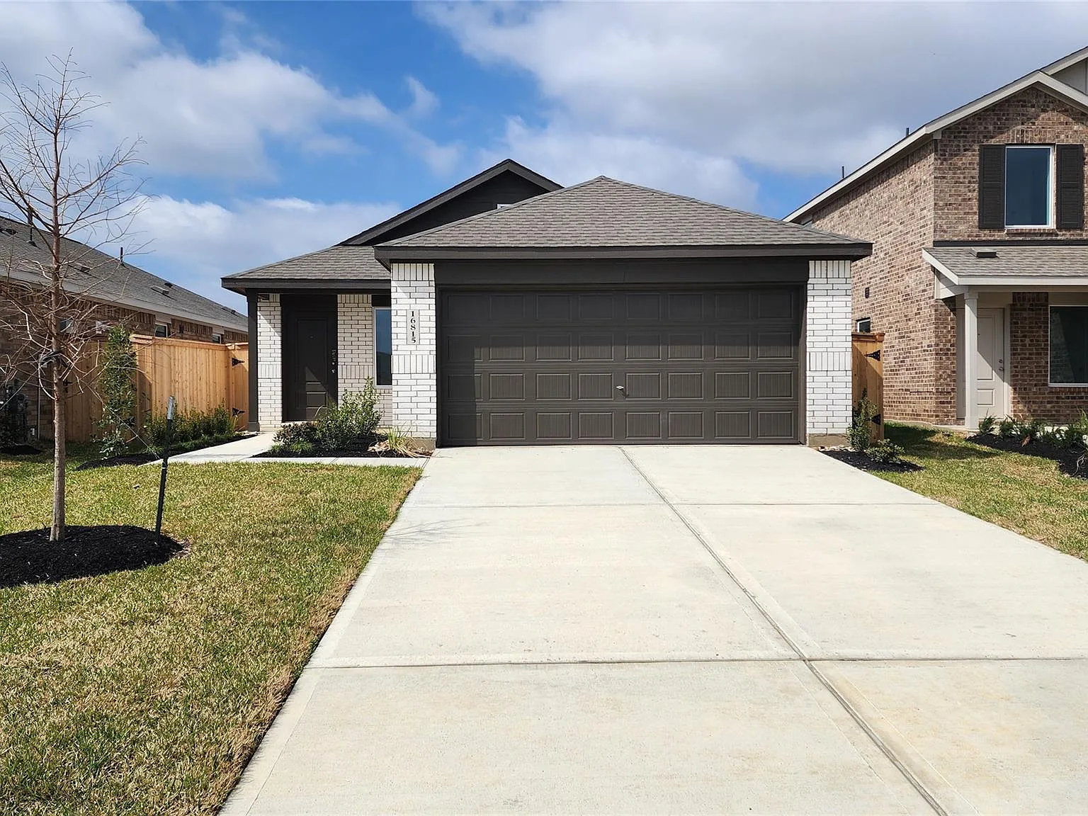 4 bed, 1670 sqft, $1,925 — Photo 1