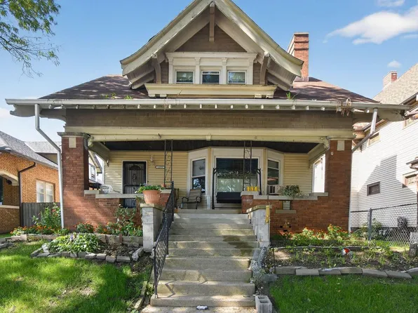 1133 South Layton BOULEVARD, Milwaukee, WI 53215