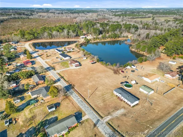 Lake Dr, Lumberton, NC 28358