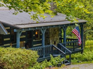 258 Pine Dr, Terra Alta, WV