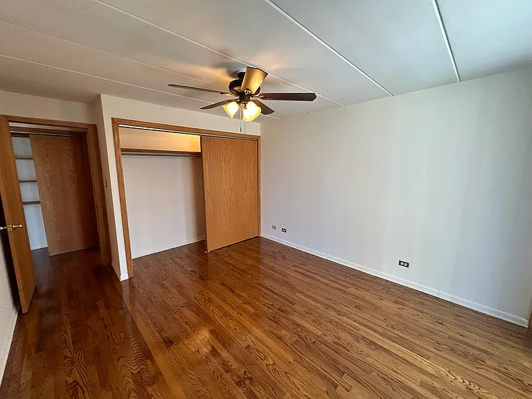 2340 N Commonwealth Ave — Photo 7