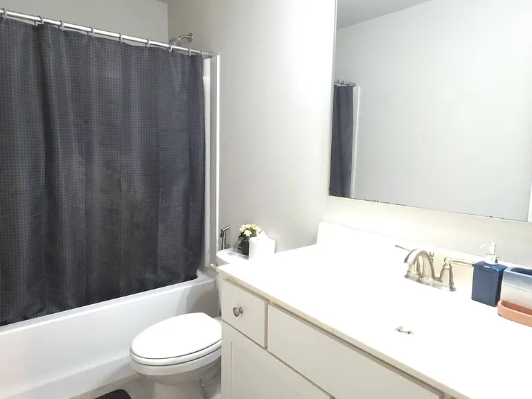 4358 Mantova Dr — Photo 17