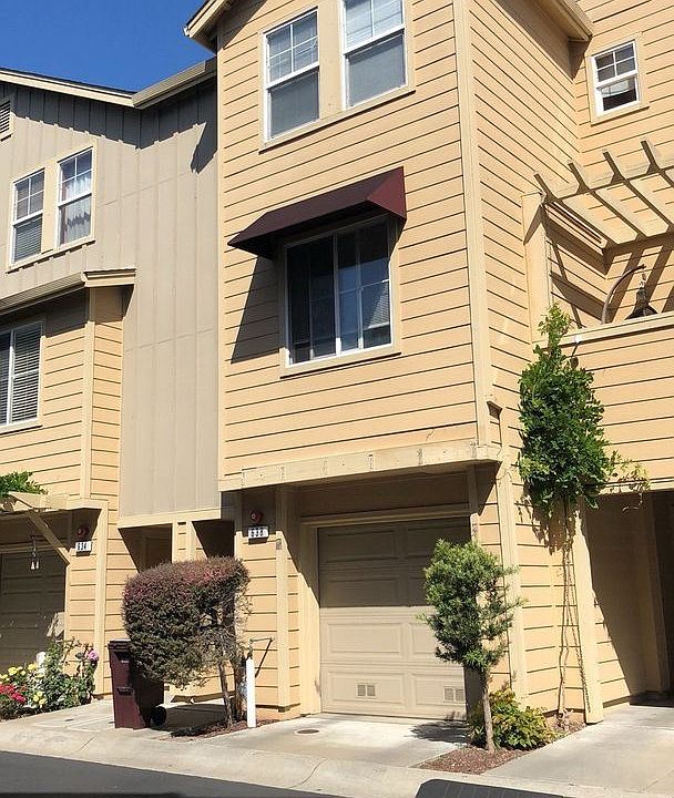 1st image of 638 Arcadia Dr