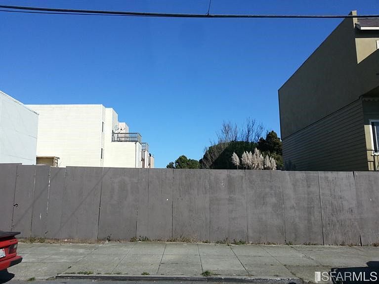 1st image of 268 Capitol Ave