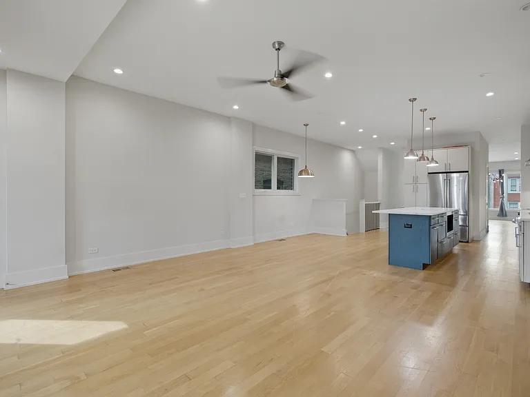 3049 N Clybourn Ave #1 — Photo 7