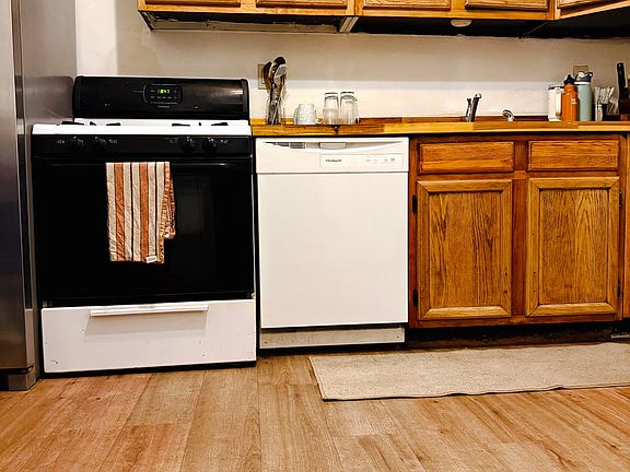 3rd image of 189 Kiwassa Rd #5