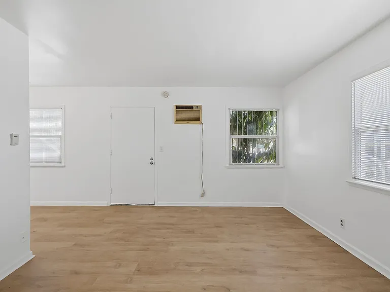 12805 Vanowen St — Photo 6