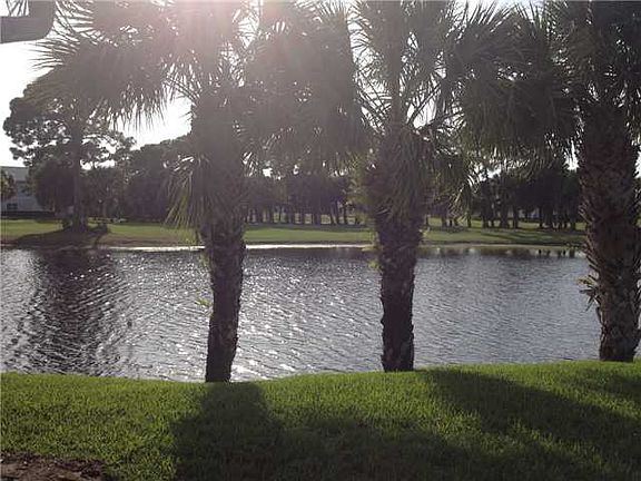 5th image of 4067 Garden Villas Ct