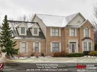 554 Bridgeside Dr, Avon Lake, OH 44012